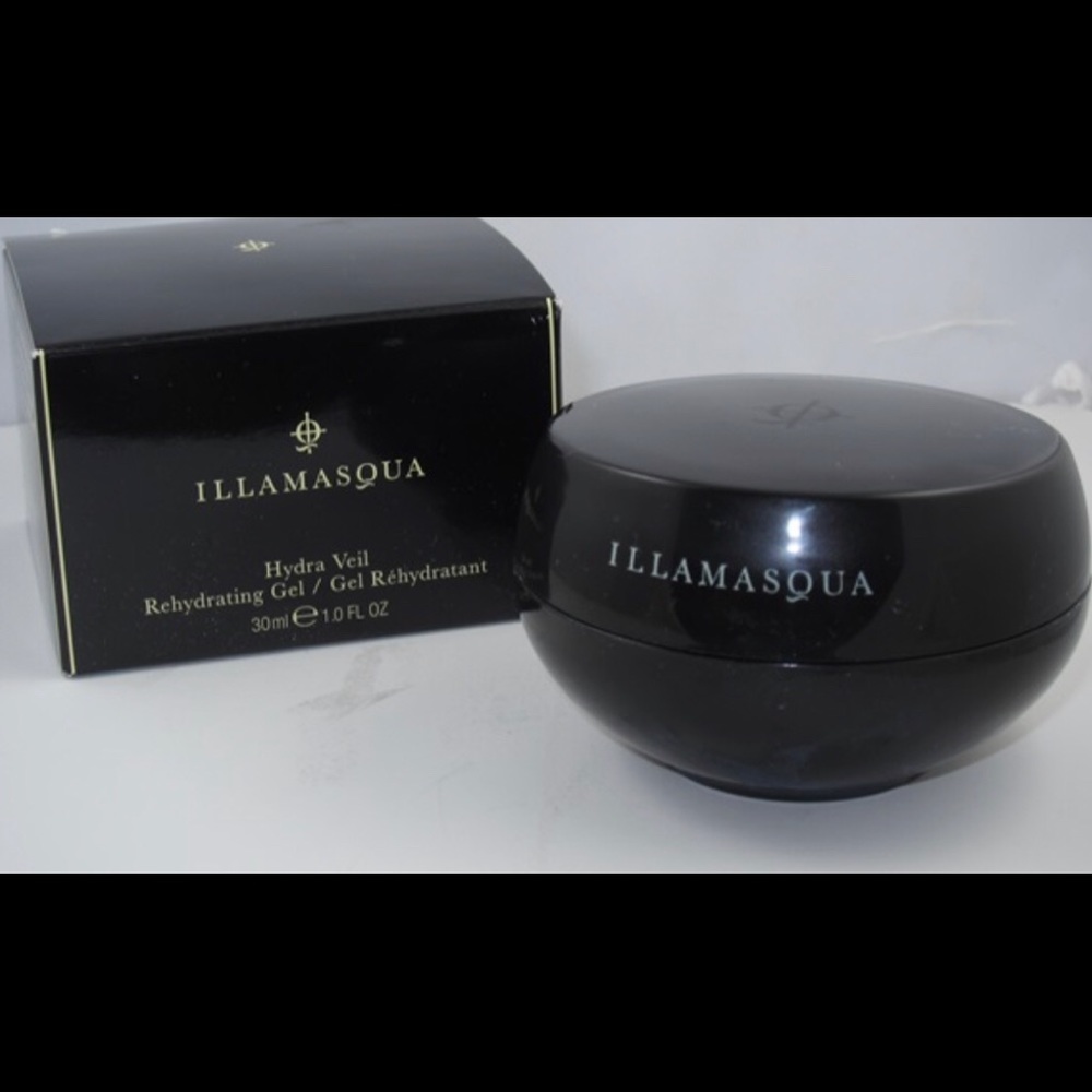 Illamasqua hydra veil